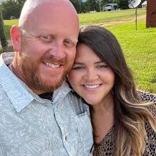 Ashton Vance's Instagram, Twitter & Facebook