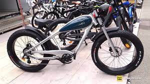 Mit dem café racer hast du dir nicht nur alle blicke gesichert, sondern lässt auch das herz jeden bikers höherschlagen. 2020 Varaneo Cruiser Electric Bike Walkaround 2019 Eurobike Youtube