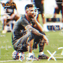 La iniciativa #gritalopord10s, promovida por la asociación del fútbol. Gol De Messi Gifs Tenor