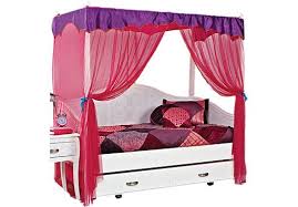 Belle Noir White 4 Pc Canopy Daybed Affordable Furniture Stores Bedroom Furniture Stores Rooms To Go Kids