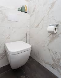 Marmer In Je Toilet Sjiek Badkamer Badkamer Onder De Trap Toilet