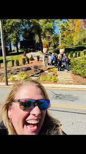 Beth Rusch's Instagram, Twitter & Facebook