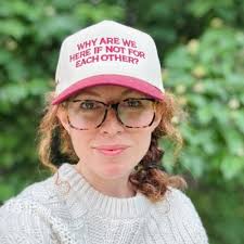 Emma Schuster (@em_maschuster)