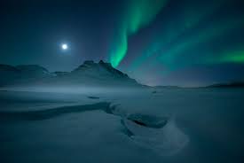 Along with composition, the quality of light is perhaps the most important factor affecting the success of a landscape photograph. How To Photograph The Northern Lights Capturelandscapes