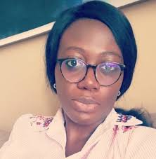 Je n'ai jamais vu un gars qui aime la tchop comme Ulrich TAKAM Officiel au  point de s'enrouler au sol comme un muna hein..... Joys pourquoi tu fais ca  ? ahahaahhahahahahahaha