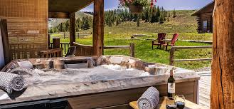 If you don't want to venture far from stanley, then boat box hot springs is the place to go. Stanley Idaho Lodging Stanley High Country Inn