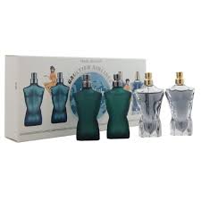 Le mâle essence de parfum is a masculine fragrance by jean paul gaultier. Jean Paul Gaultier Le Male Eau De Toilette 2 X 7 Ml Le Male Essence De Parfum Eau De Parfum 2 X 7 Ml Fur Herren Von Rewe Ansehen