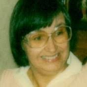 Peggy Broadhead's Instagram, Twitter & Facebook