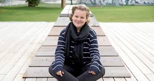 Ich war im urlaub und. Studentin Zieht Nach Berlin Und Bringt Ihr Haus Gleich Mit