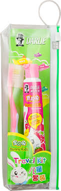 Tahun 2004, darlie pernah dipopularkan selepas ubat gigi tersebut. Kit Gigi Darlie Bunny Kids Strawberi Lovely Bunny