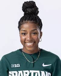 Alexis Ross's Instagram, Twitter & Facebook