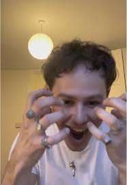 Davidsfulldiary Toxic