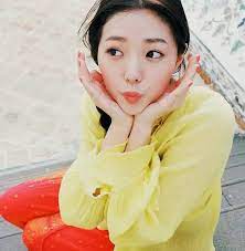 Korean actresses korean actors actors & actresses stunning girls beautiful women cute hairstyles for short hair short hair styles chae soobin korean shows. Yellow Chae Soo Bin ì±„ìˆ˜ë¹ˆ Facebook