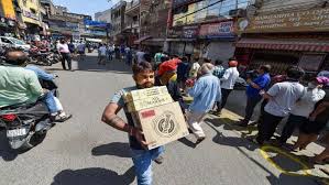 Liquor Home Delivery Begins In Thane District Can Order Via Whatsapp Conditions Apply India News India Tv