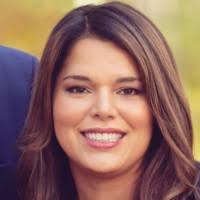 Julie Rutledge's Instagram, Twitter & Facebook