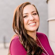 Darlene Dugan's Instagram, Twitter & Facebook