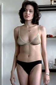 Angelina jolie 1998 yılında gia adlı filmde ünlü top modeli canlandırmış ve aynı yıl bu performansıyla en iyi kadın oyuncu dalında. Bild Zu Angelina Jolie Gia Preis Der Schonheit Bild Angelina Jolie Michael Cristofer Filmstarts De