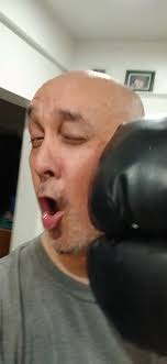 Is there still women's kick boxing classes some where in momence?