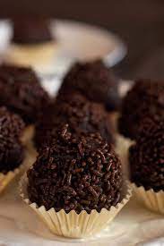 Chocolate Cake Rum Balls Desserts Food Eat Dessert