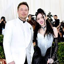— elon musk (@elonmusk) april 19, 2021. Elon Musk Freundin Grimes Verkundet Die Schwangerschaft Auf Skurrile Art Gala De