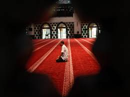 Sesuai dengan judulnya, doa setelah sholat dhuha sesuai sunnah, berarti doa yang dimaksud haruslah ada dalil dari nabi berupa haditsnya. Doa Sholat Dhuha Lengkap Beserta Artinya