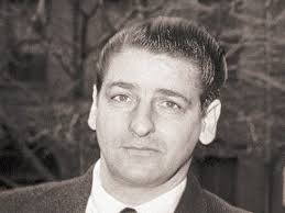 Albert DeSalvo: Biography, Boston Strangler, Serial Killer