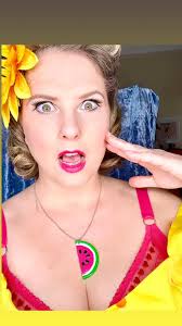 The Vintage Feel Good Box