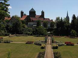 Magdalenengarten is in the western part of the historic city center of hildesheim. Magdalenen Garten Hildesheim Foto Bild Deutschland Europe Niedersachsen Bilder Auf Fotocommunity