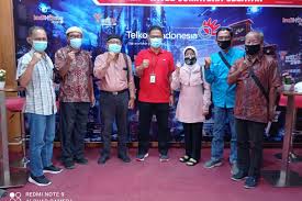 Anda akan melihat nama dan ikon grup. Pengurus Cabang P2tel Palembang Bersilaturahmi Ke Gm Witel Sumsel