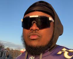 january took 8 months but here's a dump🤝 ft my favorite picture of ma and  gma together💜