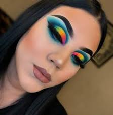 200 Make up ideas
