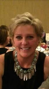 Lindsey Keck's Instagram, Twitter & Facebook