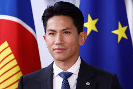 All About Prince Mateen and Anisha Isa Kalebic's Love Story