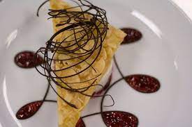 Dessert recipes dessert decoration organic chocolate frozen desserts fancy desserts dessert presentation fine dining desserts food garnishes gourmet desserts. 14 Dessert Garnishes Ideas Food Cupcake Cakes Desserts