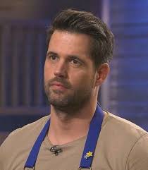 Dér heni februárban jelentette be, hogy ismét rátalált a boldogság. Who Is Heni Der Dating Heni Der Boyfriend Husband