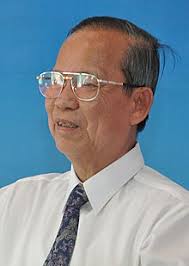Năm 18 tuổi, ông bắt đầu hoạt động bí mật trong phong trào học. TrÆ°Æ¡ng VÄ©nh Trá»ng Wikipedia Tiáº¿ng Viá»t