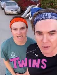 @jessemccartney and @tim_mccartney are definitely twins and nobody can tell  me otherwise! 😄❤️ #jessemccartney #jmac #brothers #twins #theyaretwins