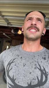 Brandon Blanton (@brandonblanton12)