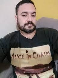 Man, I know Alice in Chains is talked about a lot in this group. But,  dude... Dirt is just so damn good. Banger after banger. #sorrynotsorry