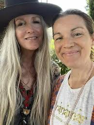 Plant Powered Italia Retreat In Tuscany With Rich Roll & Julie Piatt