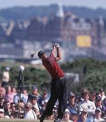 Tiger Woods Wins The 2000 British Open At The Old Course At St Andrews
