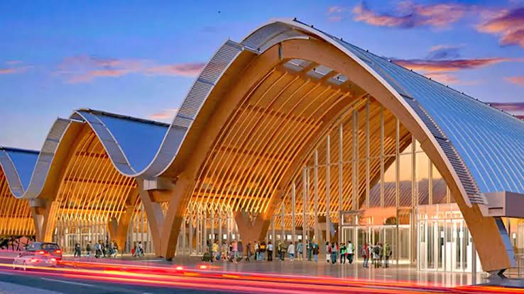 Mactan-Cebu International Airport (CEB)