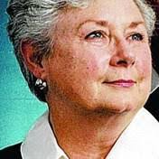 Eleanor Latorre's Instagram, Twitter & Facebook