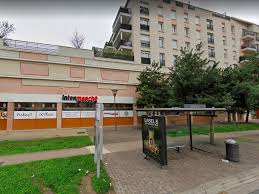 The inhabitants of the commune are known as aulnaysiens or aulnaysiennes. Seine Saint Denis Fermeture De L Intermarche D Aulnay Sous Bois Une Navette Mise En Place Actu Seine Saint Denis