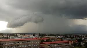 Последние твиты от stormx (@stormxio). When An Umbrella Is Not Enough Discussing Severe Storms Eumetsat Website