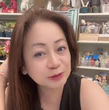 Staying at the Westin Maui in June. Do platinum members get breakfast  included?