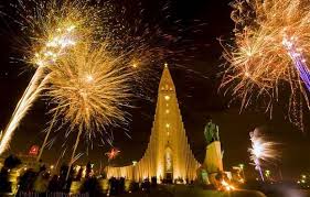 New Years Eve Fireworks In Reykjavik 2016 New Years Eve Fireworks New Years Eve Events New Years Eve