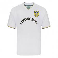 Leeds united scores, results and fixtures on bbc sport, including live football scores, goals and goal scorers. Leeds United 2000 01 Trikot Retrofootball
