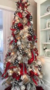 Knowing what the most popular christmas decorations are can help you decide how to decorate your own home. 500 Christmas Trees Ideas In 2020 Christmas Christmas Tree Decorations Christmas Decorations