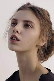 Artist Reference Portrait Character Inspiration Daria Gruzhevskaya Face Drawing Reference Face Angles Female Face Drawing We handpicked the portrait pictures ourselves to ensure that the best quality images are shared. face drawing reference face